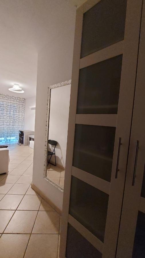 Appartamento Santa Costanza Con Piscina ซานวินเชนโซ ภายนอก รูปภาพ